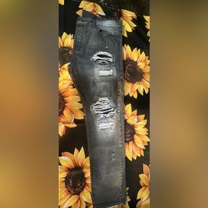 Men Distress jeans new with rips.